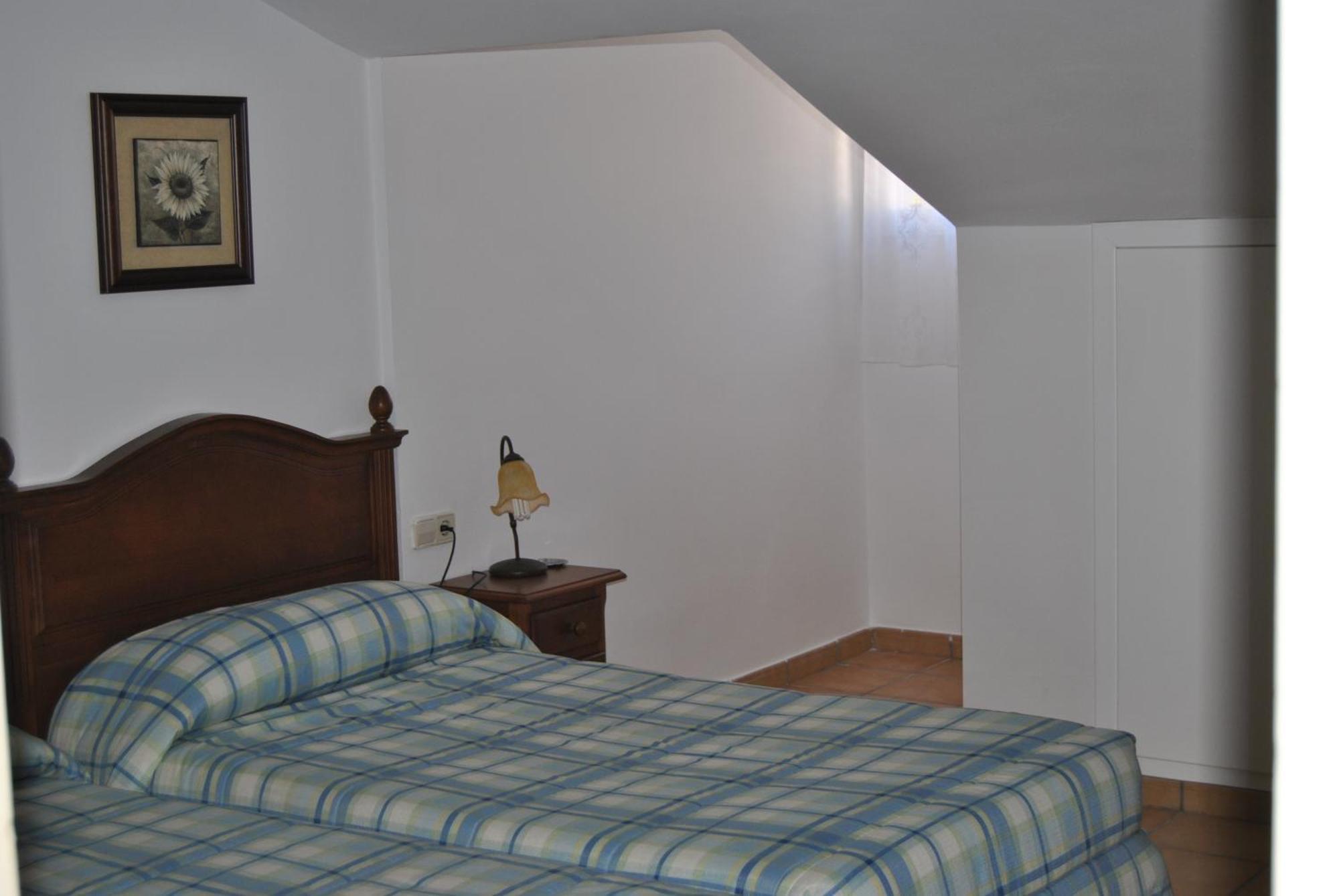 Hostal Rural Amador Puente de Vadillos Bilik gambar
