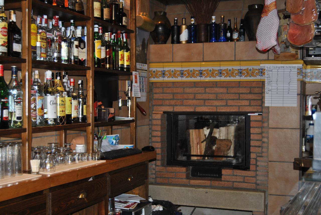 Hostal Rural Amador Puente de Vadillos Luaran gambar