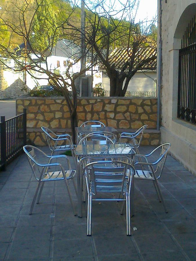 Hostal Rural Amador Puente de Vadillos Luaran gambar